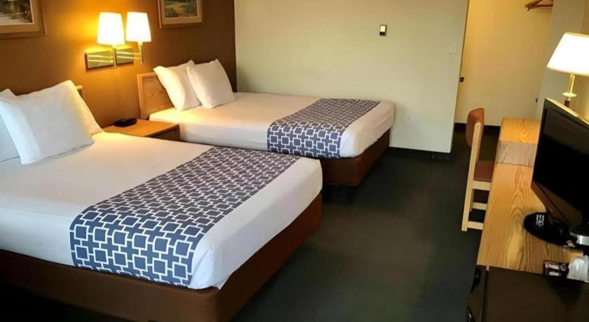 Travelodge By Wyndham Powell Экстерьер фото