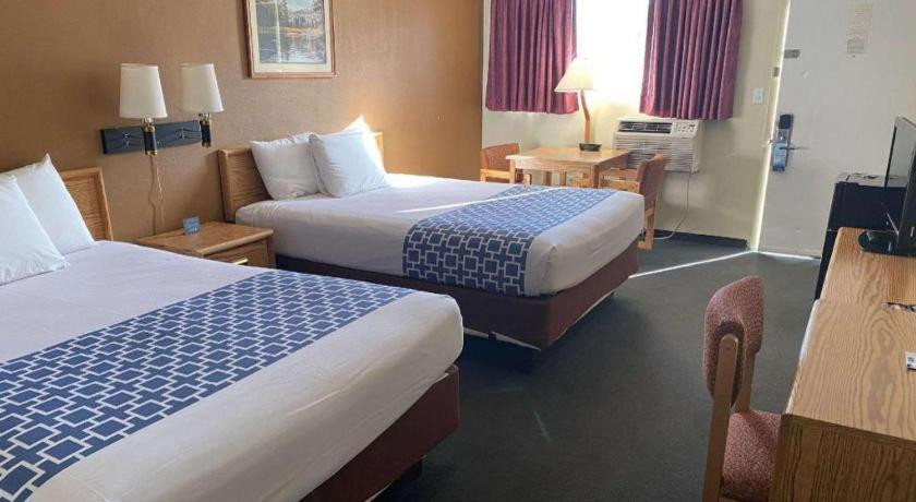 Travelodge By Wyndham Powell Экстерьер фото